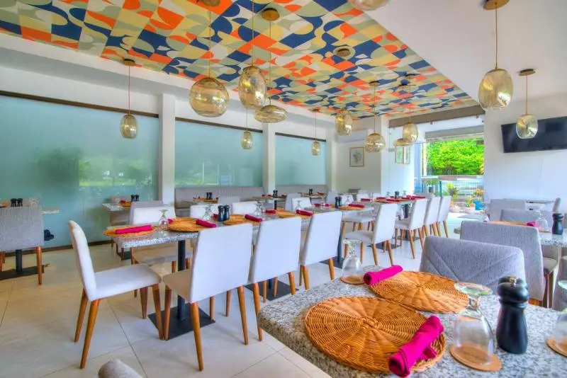 Paradise Bay Hotel Boutique