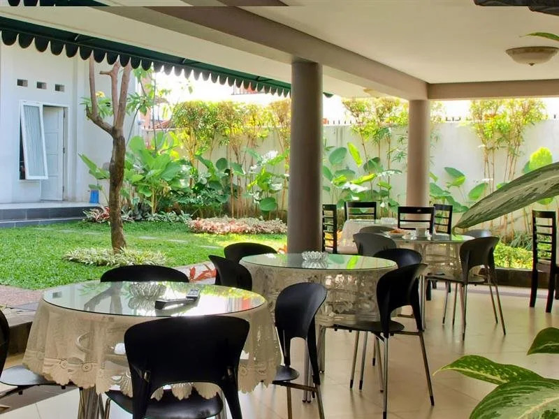 The Sriwijaya Hotel - Halal Hotel