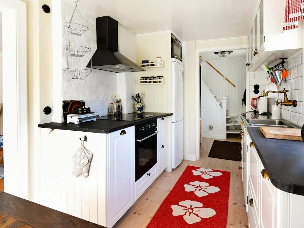 6 Person Holiday Home in Lysekil