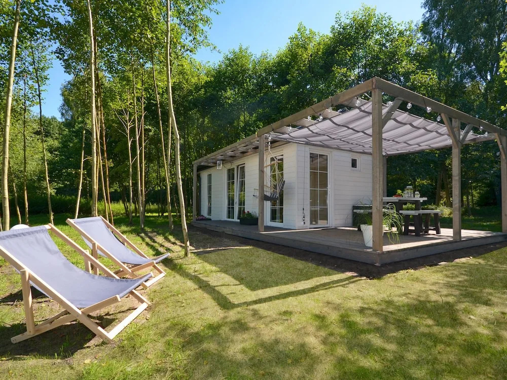 Lovely Holiday Home in Darlowo With Swimming Pool