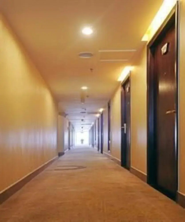 Jingu Hotel-Urumqi