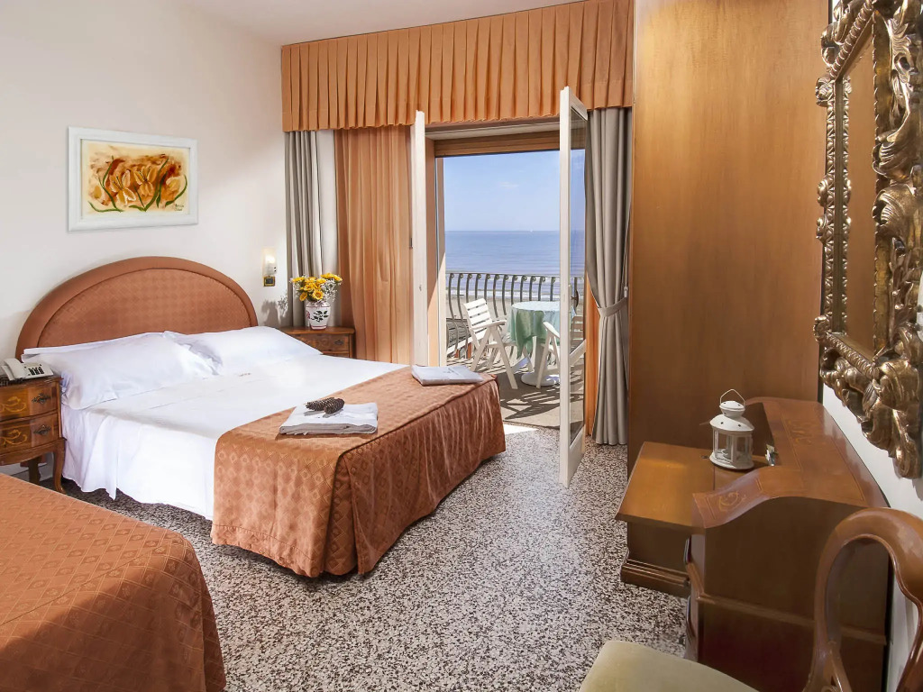 Hotel Dea