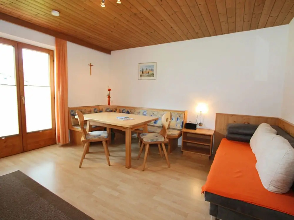 Cozy Apartment in Zell am Ziller Balcony