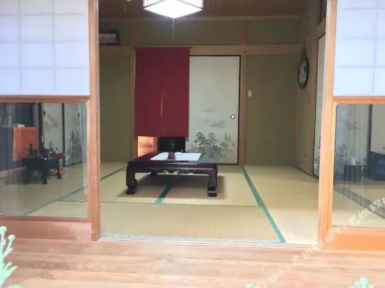 Abbey Road Inn Seika
