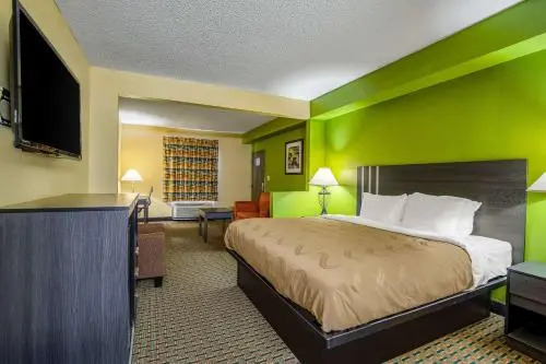 Country Hearth Inn Suites West Columbia