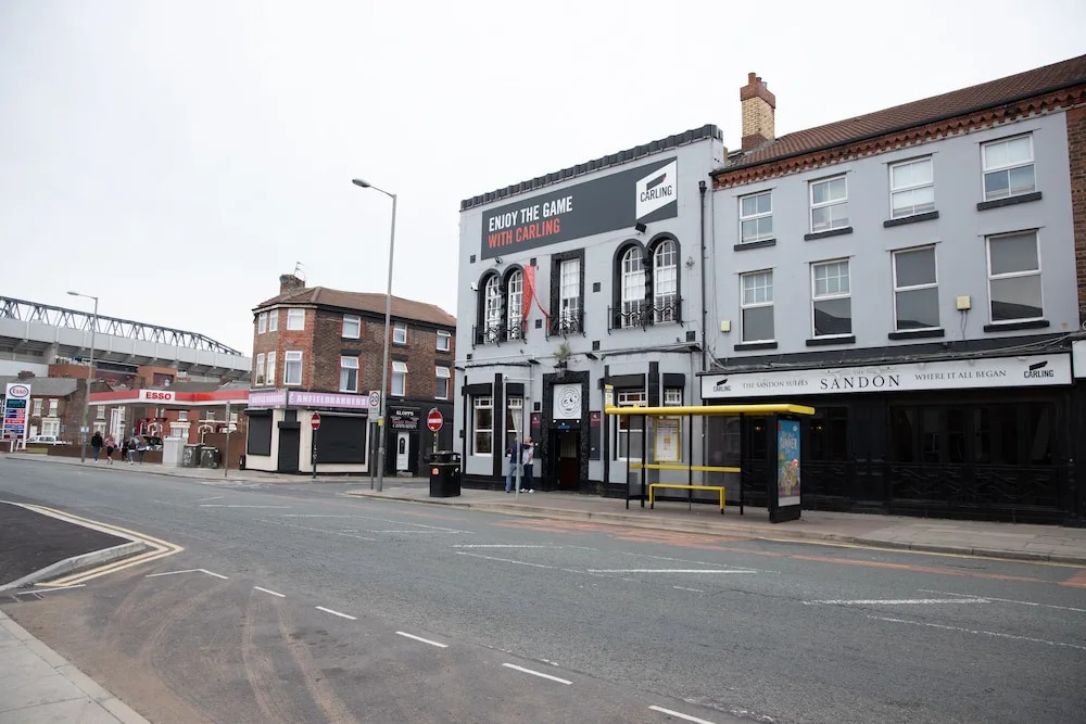 The Sandon Hotel