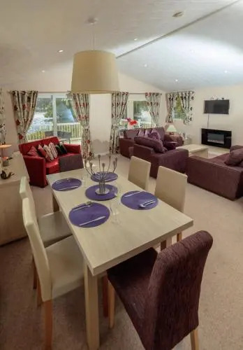 Casa Lago - Luxury lodge with Exclusive lake view - Haggerston castle