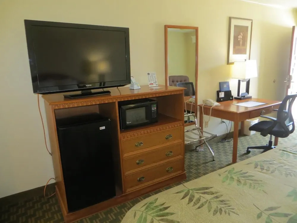 Red Coach Inn