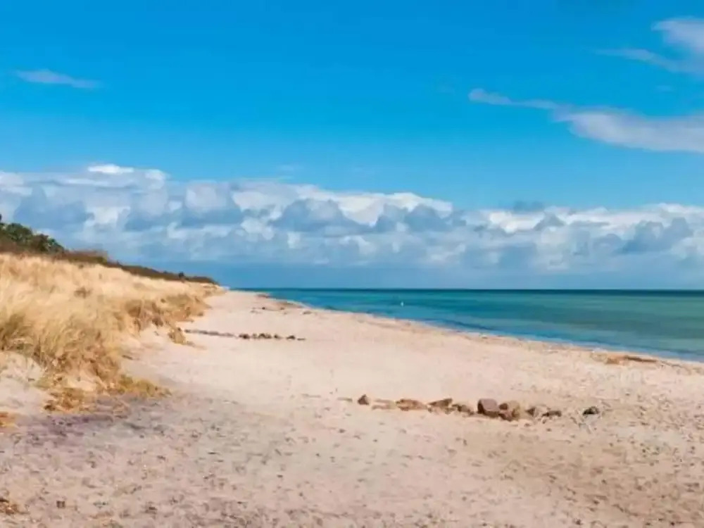 6 Person Holiday Home in Vaeggerlose
