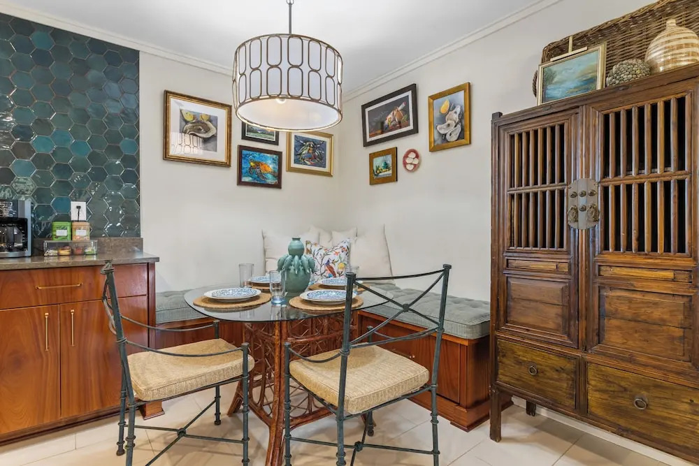 Chic Ocean Springs Vacation Rental Near Downtown!