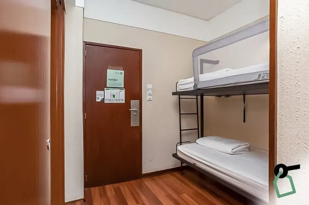 HOTIDAY Room Collection - Oporto