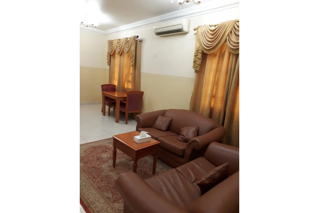 Super OYO 152 Manam 1 Hotel Apartment