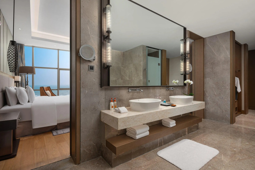 Crowne Plaza Beihai Silver Beach by IHG