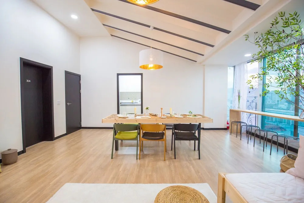 Eehwa Hue Guesthouse