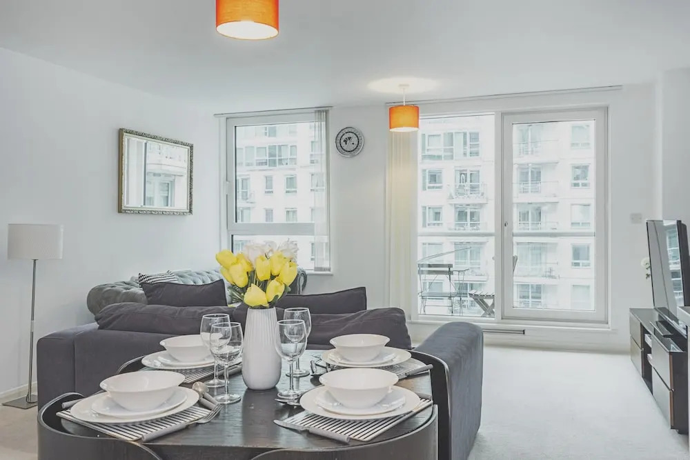 Apartment With 2 Bedrooms in London, With Furnished Balcony and Wifi
