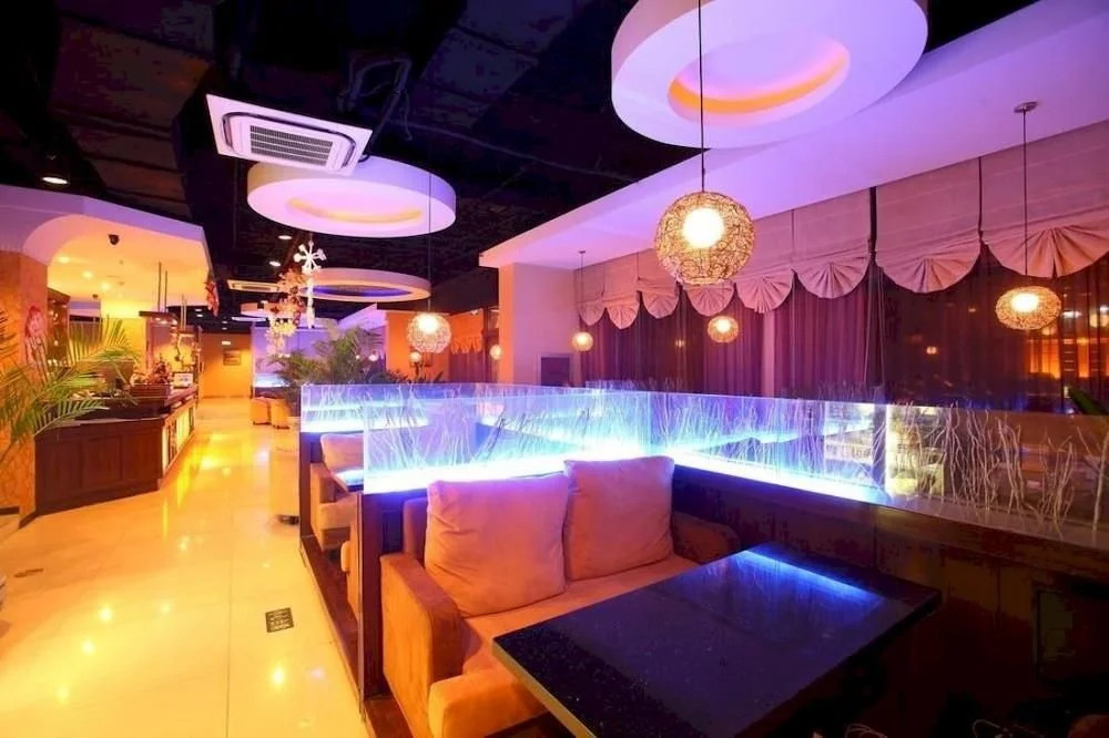 Golden Harbor Hotel