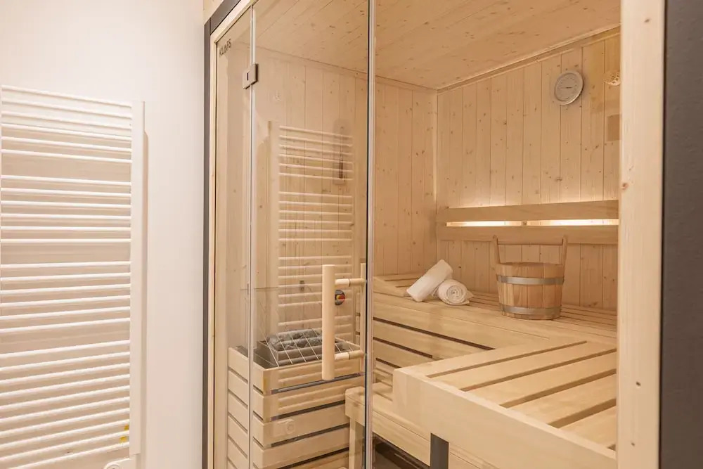 Premium Suite With Private Sauna