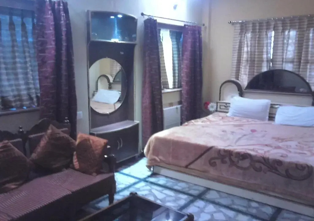 Leela Guest House