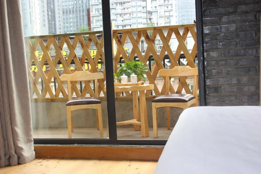 Qingju Chengdu Taikooli Branch