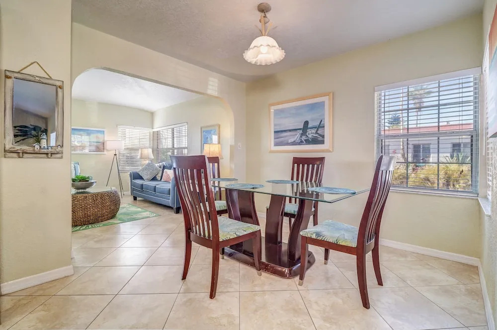 Sunset Beach W/ Pool & Gulf-view Rooftop Deck 4 Bedroom Home