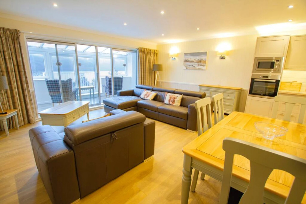 Loch Rannoch Pine Marten Lodge 6