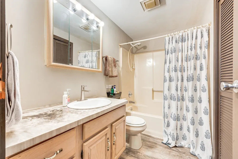 Arrowhead Lake Retreat w/ Private Indoor Pool!