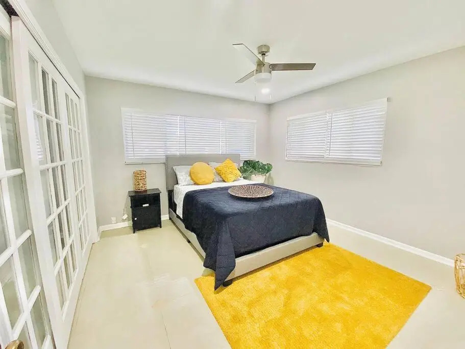 XL Fully Loaded 4Br 3BA Close to Beach & Downtown
