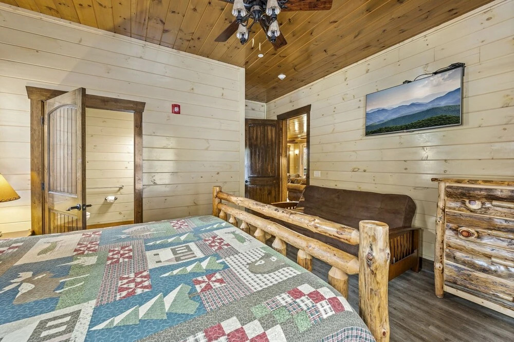 Aqua Dreamin' Retreat 13 Bedroom Home by Redawning