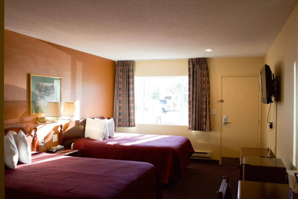 Knights Inn Salem