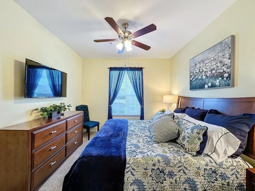 Summer Dreams 3 Bed Condo In Windsor Hills 3 Bedroom Condo by RedAwning