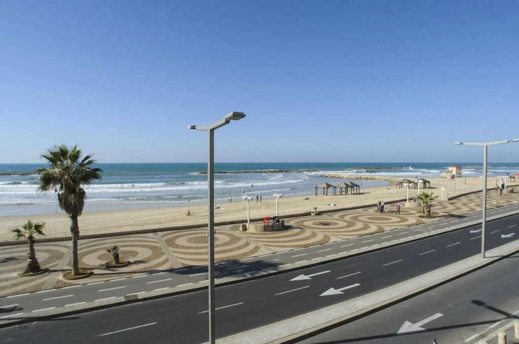 Gorgeous Suite with Ocean View TLV