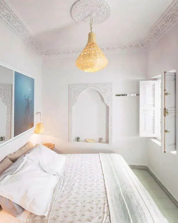 Riad Laly Tourisme Eclairé Le bijou de la medina
