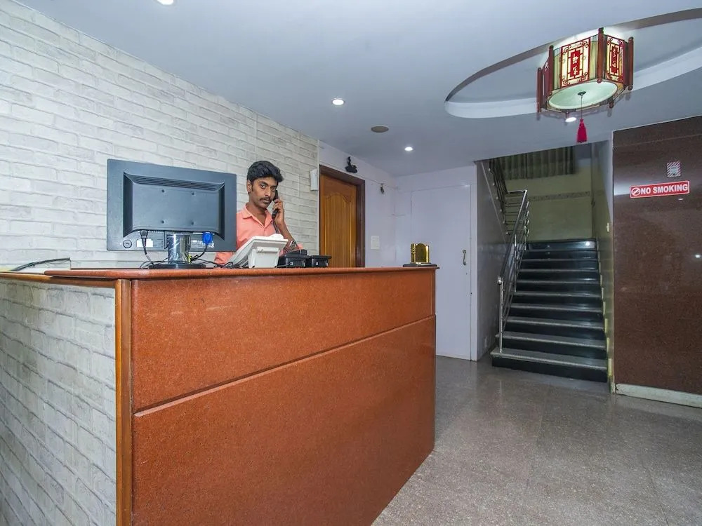 OYO 23360 White Bricks Inn