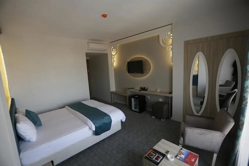 Hotel La Bella
