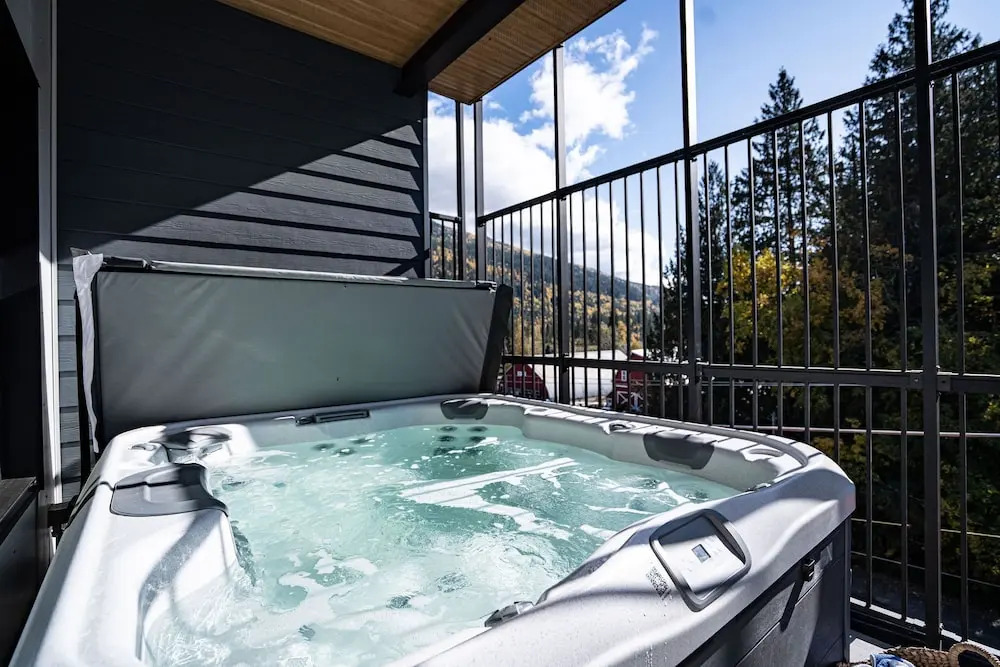 Mountainview Escape Revelstoke Vacations