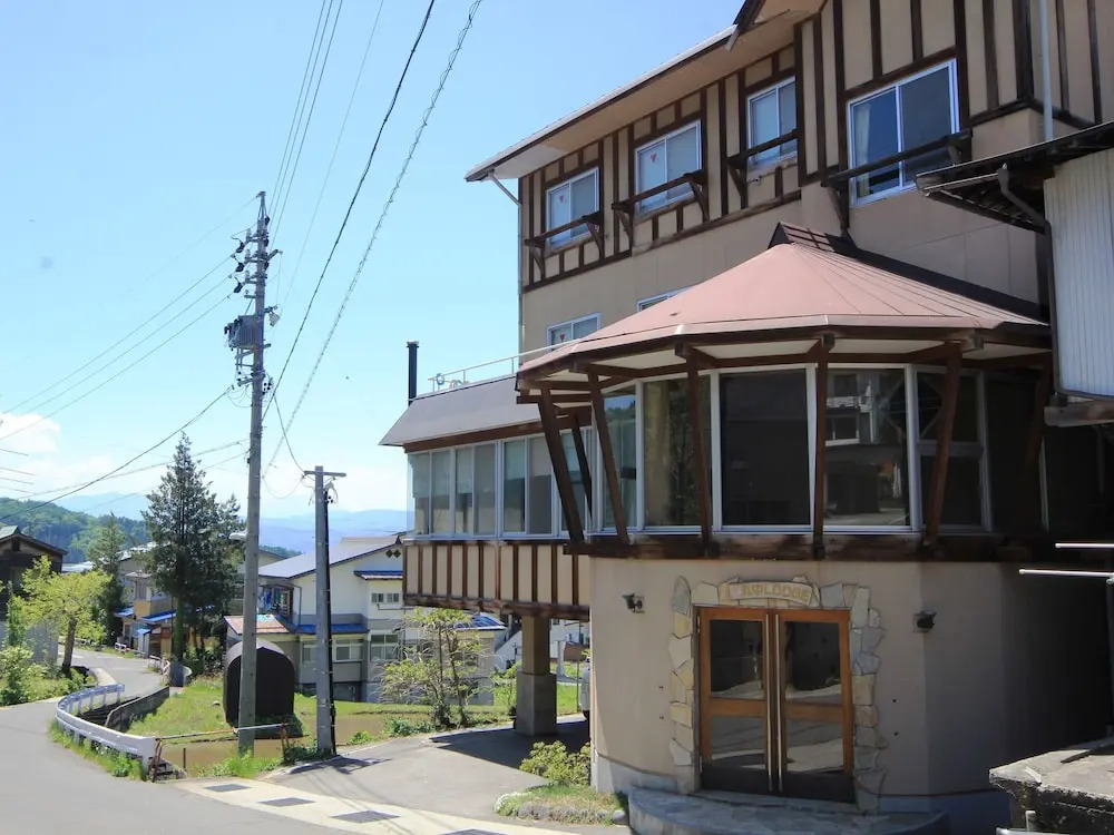 Marunaka Lodge