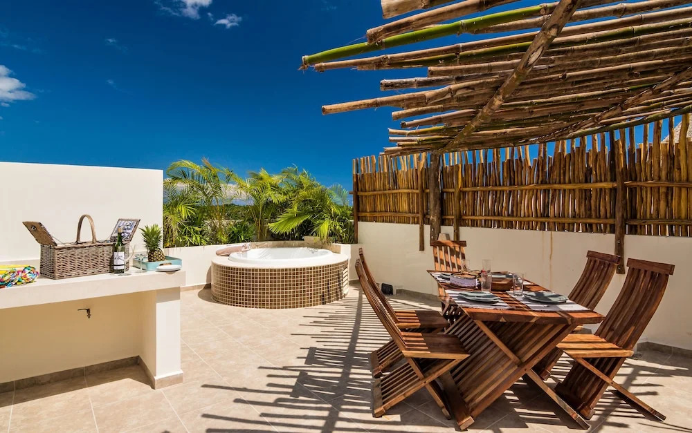 Prieta Penthouse 2 bedrooms sleeps 4