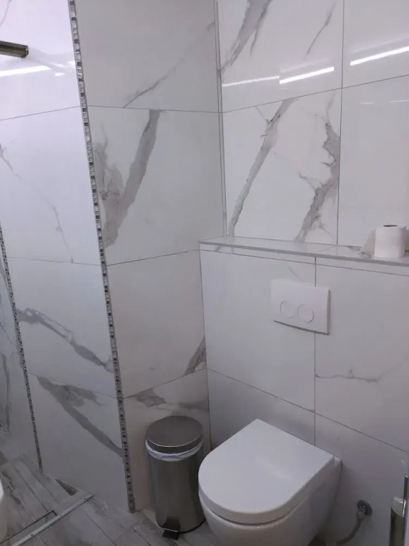 Apartment - Sleeps 5 - Parking - Balcony