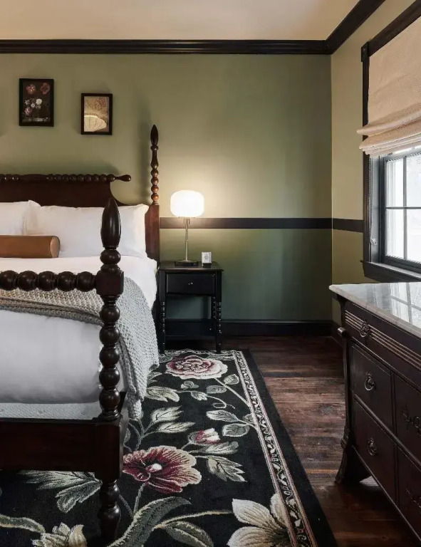Hideaway Inn Lenox