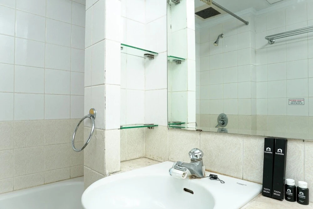 Best Price 3BR at Batavia Apartment