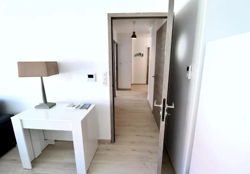 Maison Bleue - Apt 4 Pers, 2 Chambres, Prox Marche