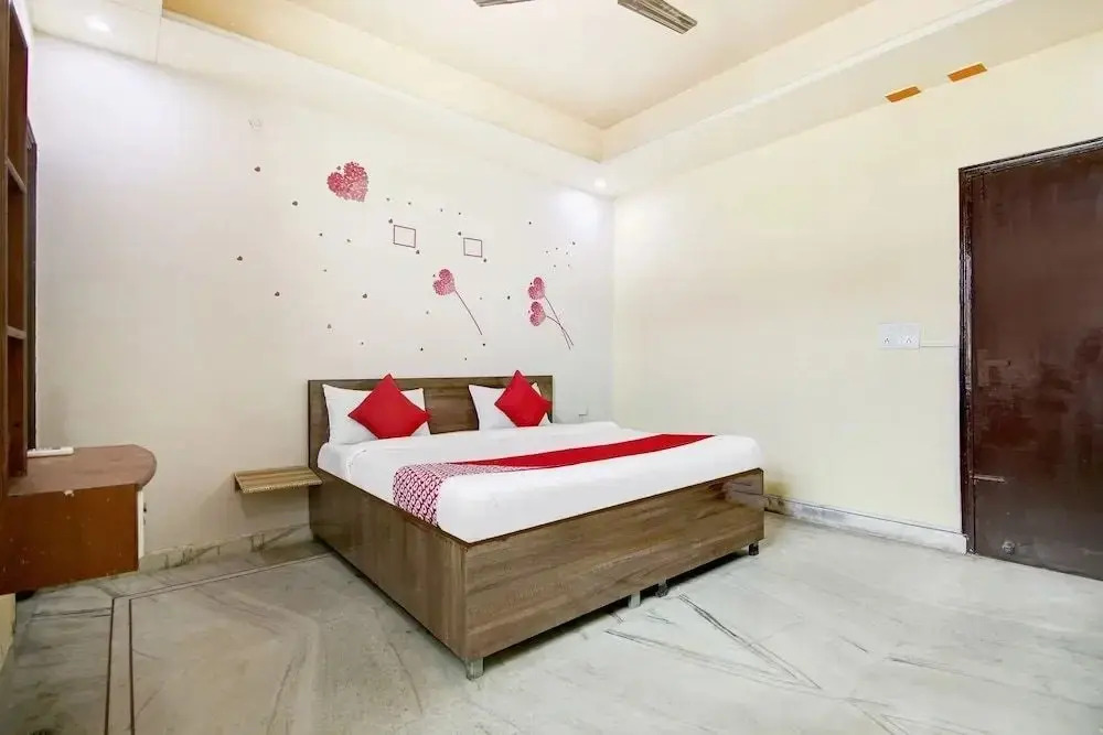 Hotel Yuvraj Grand by OYO Rooms