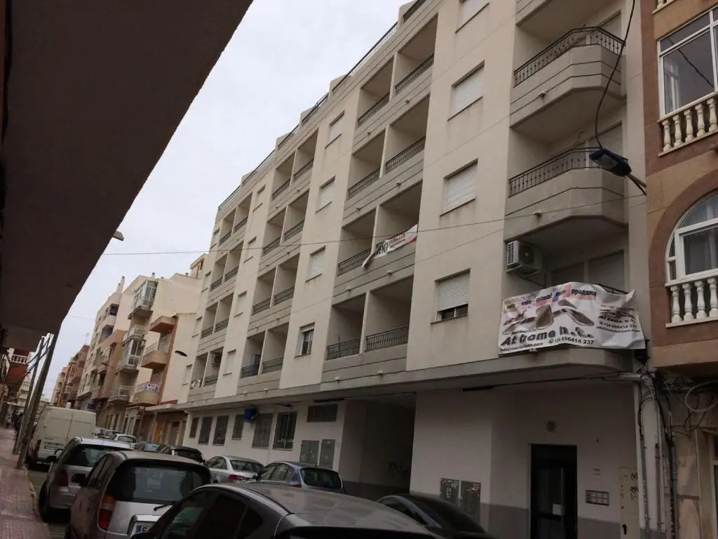 Costa Blanca Beach Apartment Torrevieja by Lion Apartments