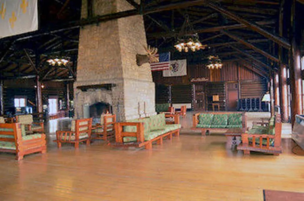 Starved Rock Lodge
