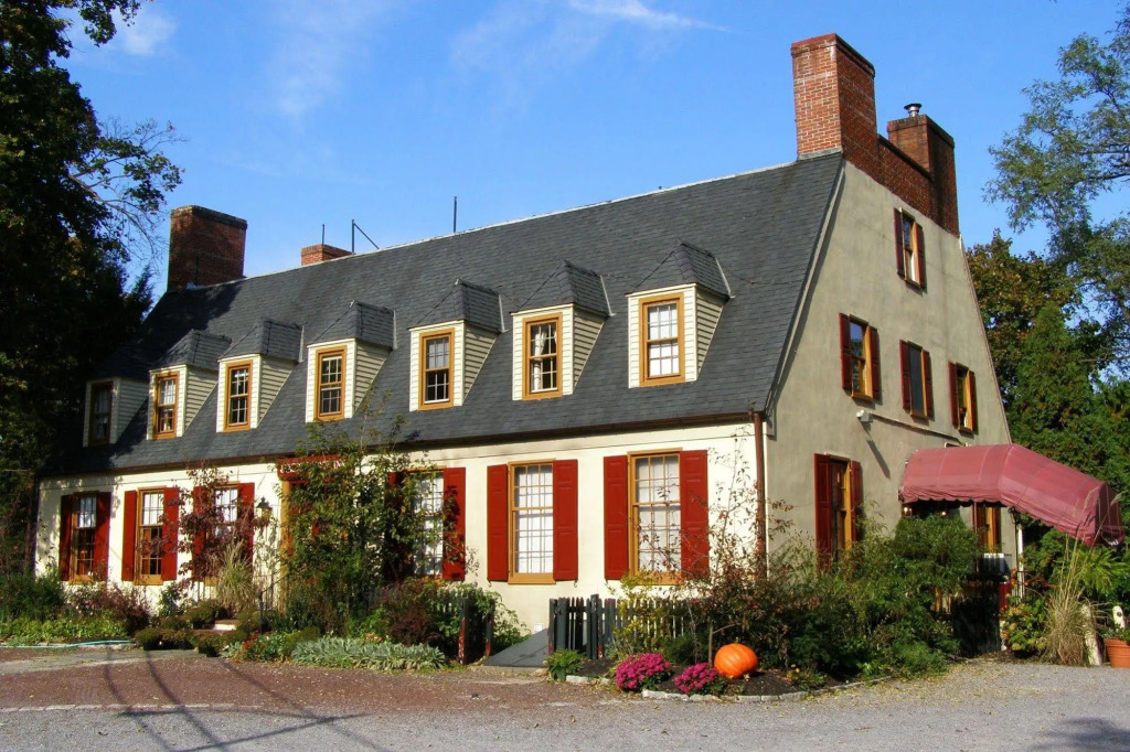Centre bridge inn