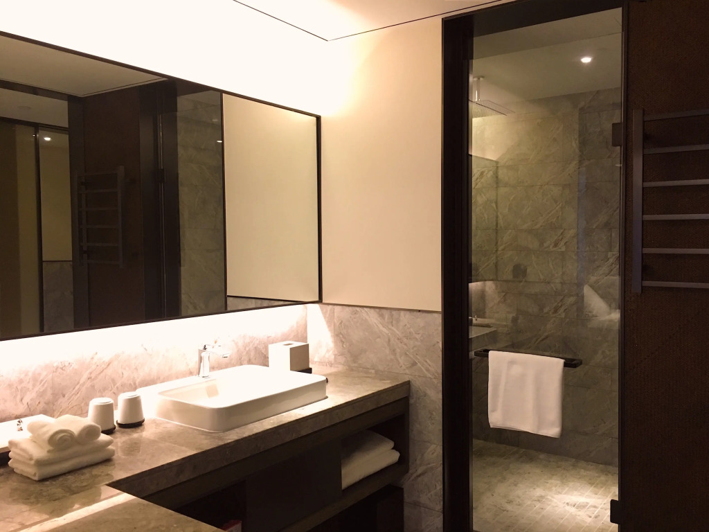 Joya Shanghai Xujiahui Hotel