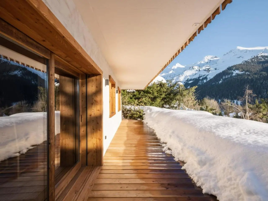 Chalet 4★, 12 pers, 5 chambres, terrasses ensoleillées, navette à proximité - FR-1-304-270