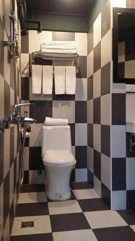 R10 Eco Hotel
