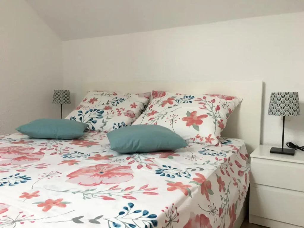 Lusht'n apartma