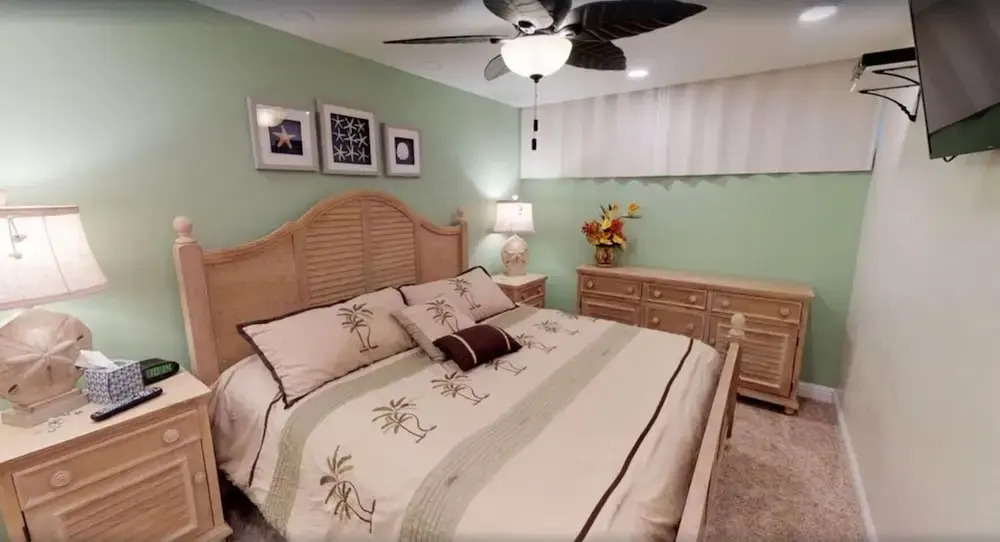 Love & Discover the Place of Your Dreams in 305